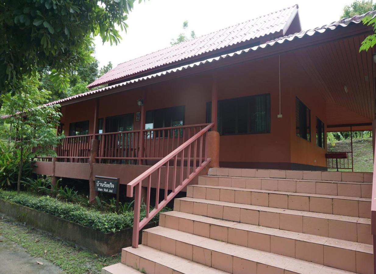 Ban Rai Tin Thai Ngarm Eco Lodge Mae Rim Exterior foto